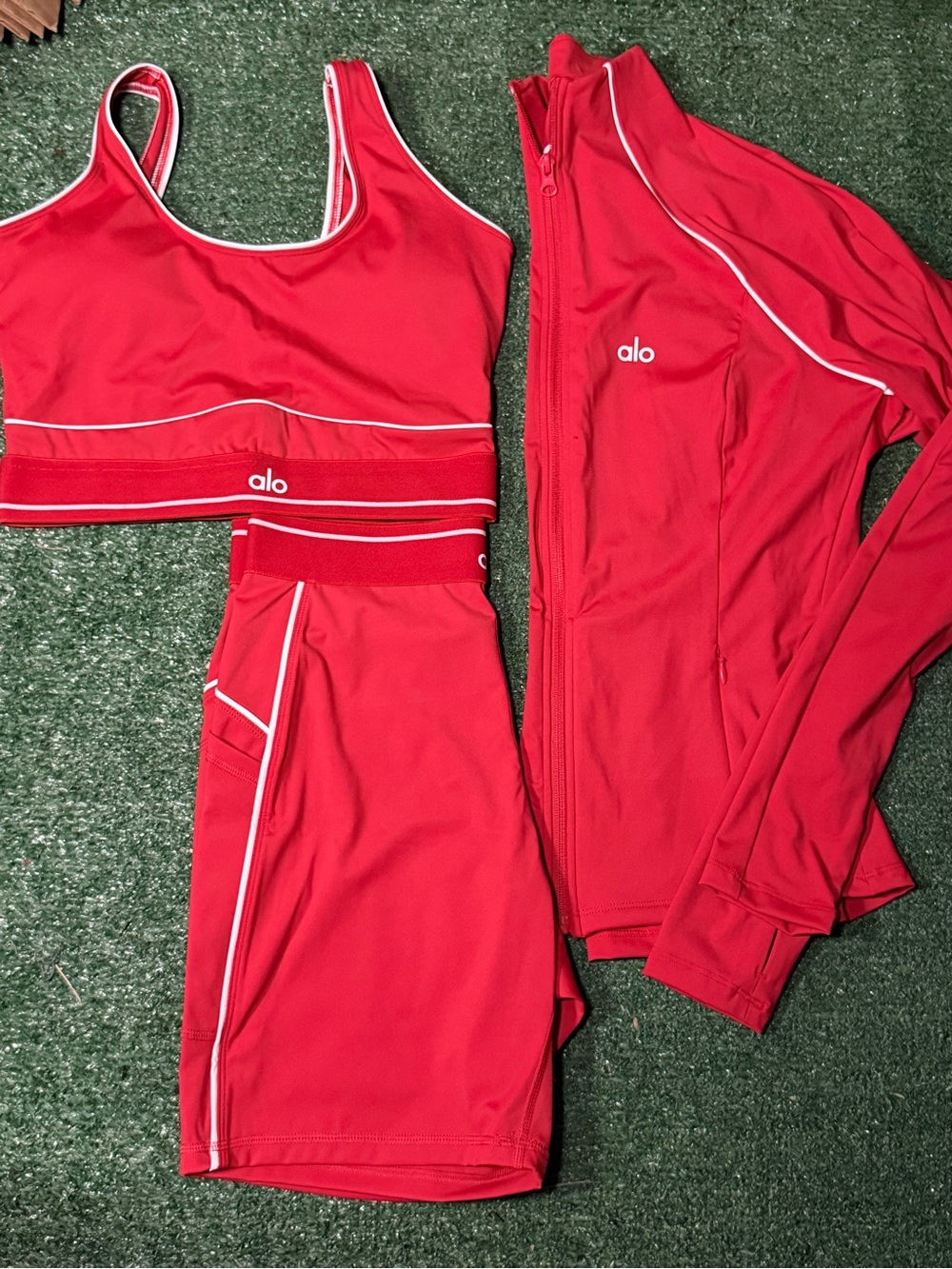ALO Yoga Red Women's 3-Piece Active Set - Sports Bra, Shorts & Zip Jacket